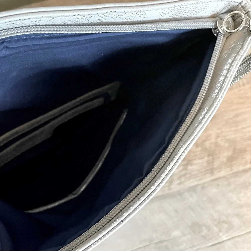 🌺 The Limited Metallic Snake Print Silver Faux Leather Foldover Clutch